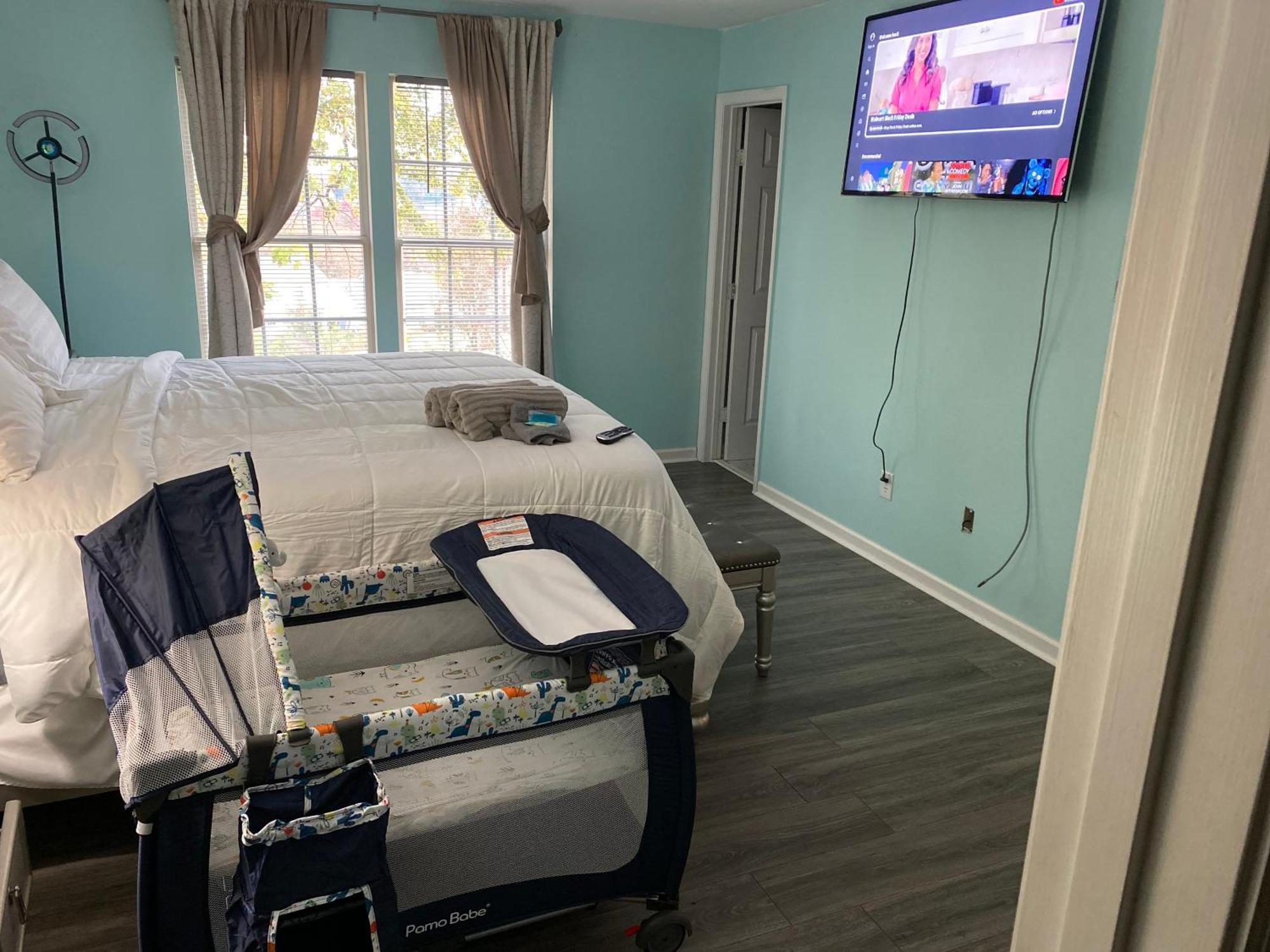 Apartamento 20min To International Airport! 10min To Pnc Music! Wifi *